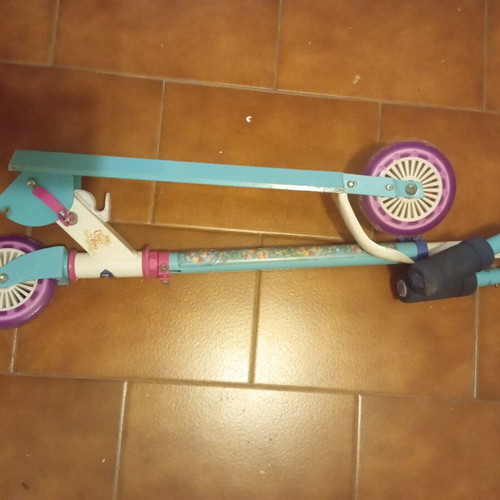 Frozen scooter used, fully functional