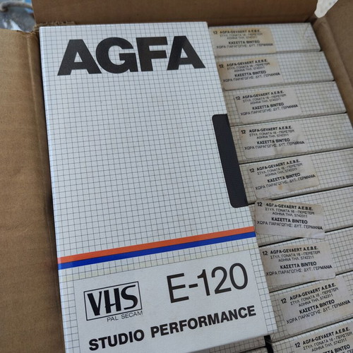 Agfa VHS E-120 video tapes like new, pack of 20