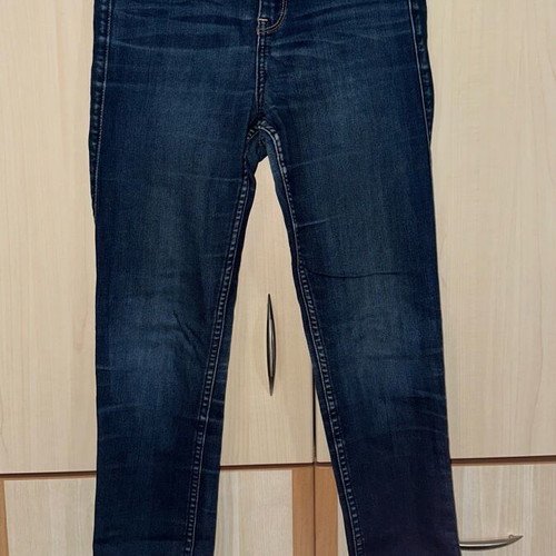 Τζιν Hollister ψηλομέσο, σαν καινούργιο, μέγεθος S 36 8, μπλε