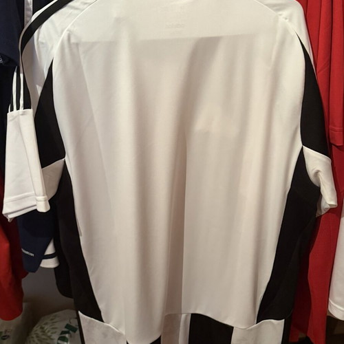 Juventus jersey new with tags