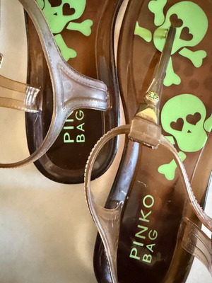 Pinko flat sandals like new, brown, size 38-38.5