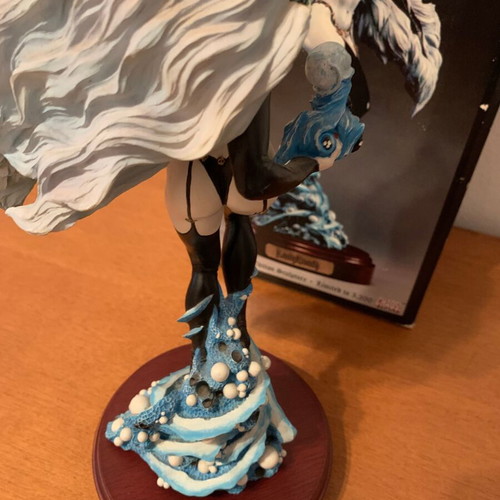 Lady Death statue new, limited edition 1995