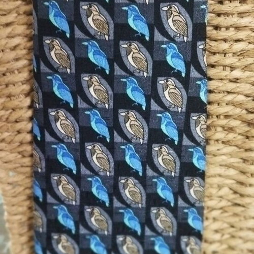 Givenchy Gentleman silk tie like new, blue