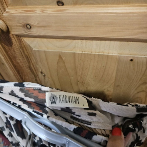 Karavan skirt like new, size L, older collection