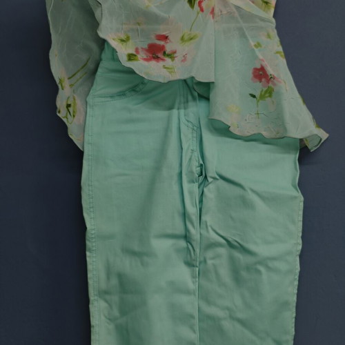 Girls' set blouse and pants like new, turquoise, up to 4 years