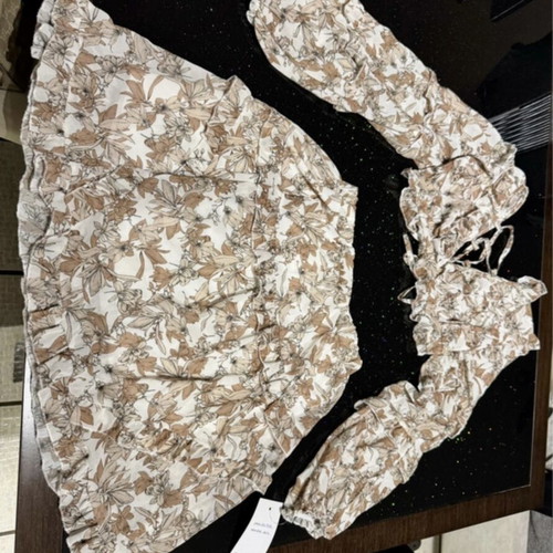 Summer set small-medium size, new, beige