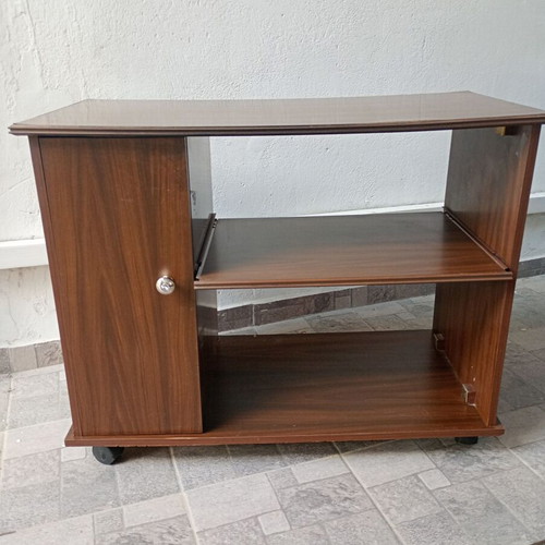 TV stand used with wheels