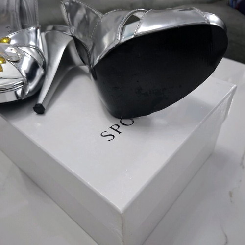 Sposa Moda silver sandals like new with crystals, size 36