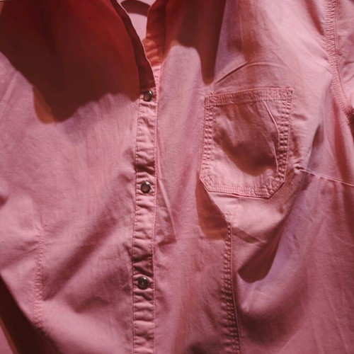 No Boundaries women's shirt pink like new, size L