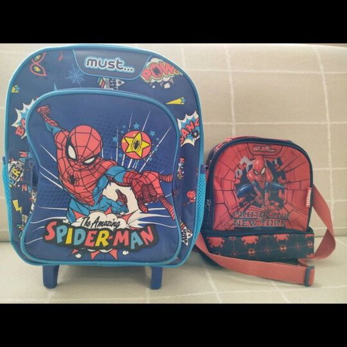 Must Spiderman Trolley Bag and Lunch Bag like new for Kindergarten Boy