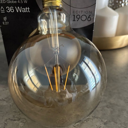 Osram Vintage 1906 LED Bulb E27 4.5W new