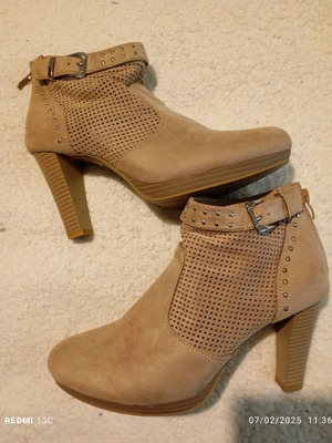 Women's ankle boots used, spring style, size 40