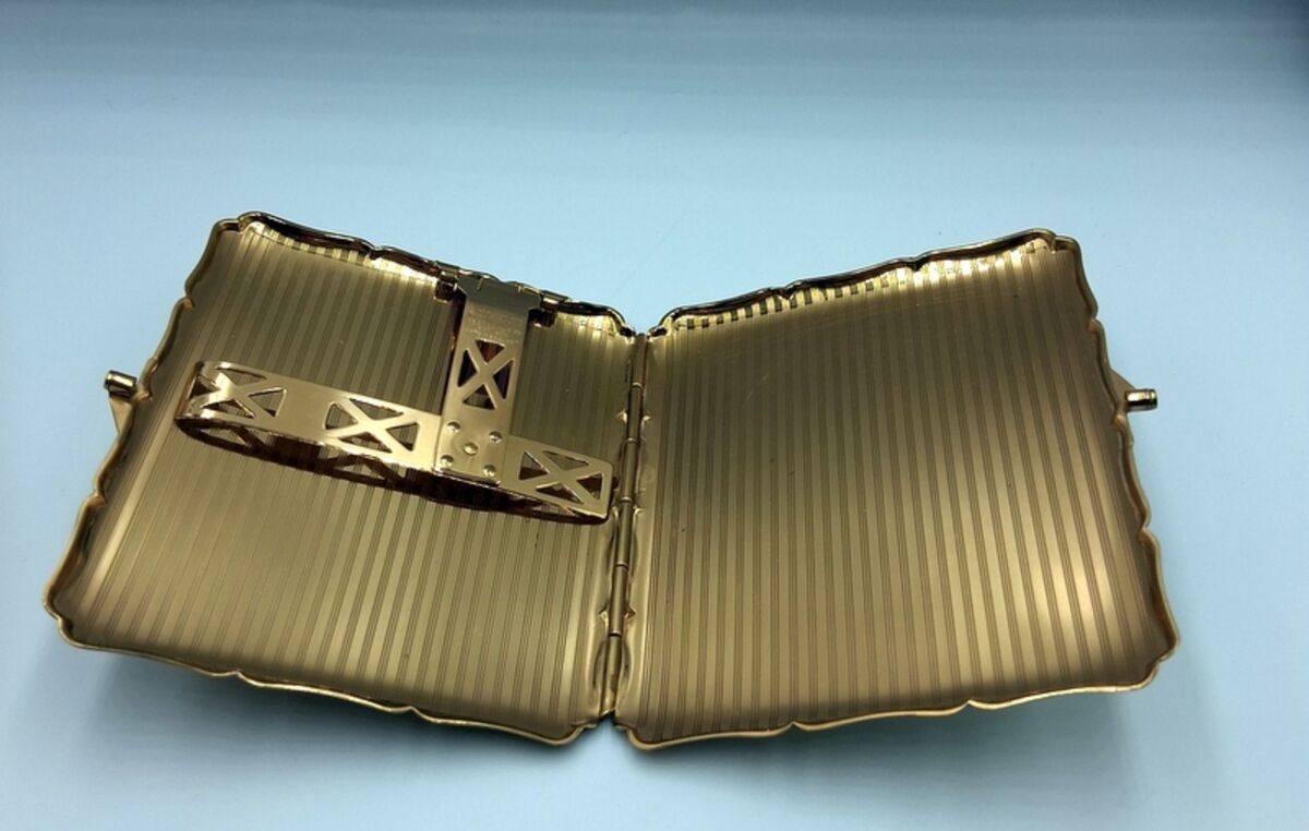 Vintage Stratton cigarette case used… - € 62,00 - Vendora.cy
