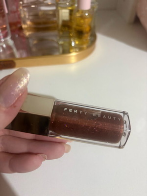 Fenty Hot Chocolit Gloss like new