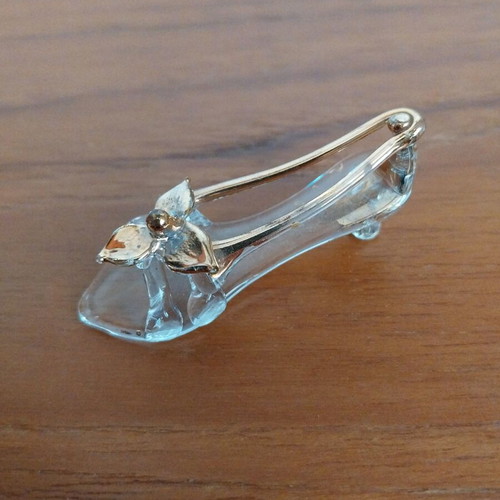 Miniature glass shoe elegant decoration like new