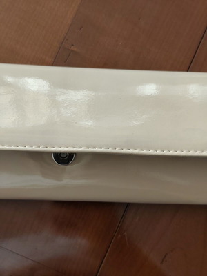 Vintage women's envelope bag used, beige patent leather
