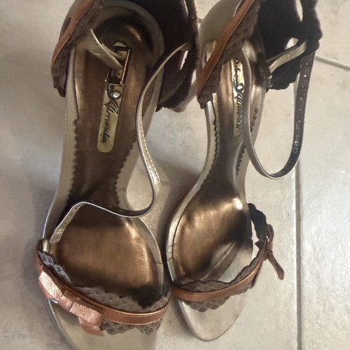 Debora Almeida women's summer sandals used, beige and gold