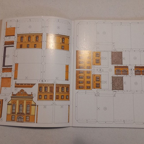 Godolo Palace Paper Model Hungary like new (1986)