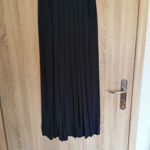 Maxi skirt dark blue size S like new