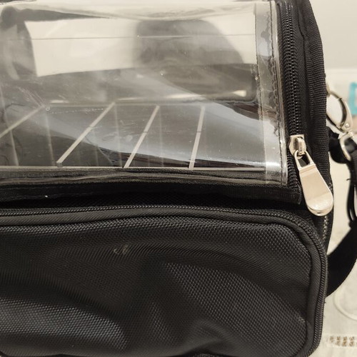 Wheeled Beauty Case with Acrylic Dividers like new