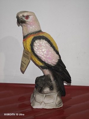 Vintage Eagle Figurine Barometer like new, 30 cm
