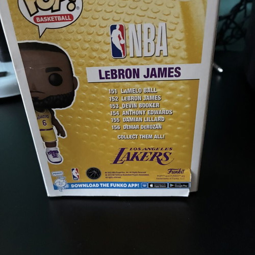 Funko Pop! Basketball LeBron James #152 used, Los Angeles Lakers
