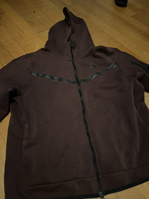 Nike Tech Fleece hoodie, brown, size XL
