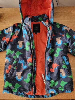 Μπουφάν Name it με Δεινόσαυρους μεταχειρισμένο, 104 cm (4 ετών)