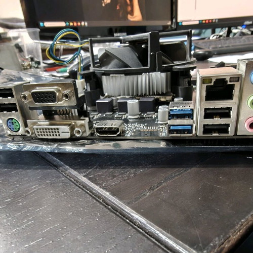 ASRock H310CM-HDV motherboard with Intel Core i5-8400 and 16GB DDR4 RAM used