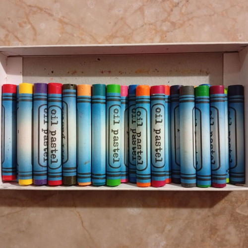 Pelikan vintage oil pastels like new, 29 pieces