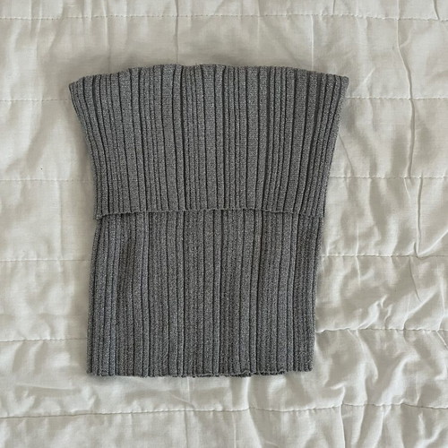 Bershka silver strapless top like new, XS