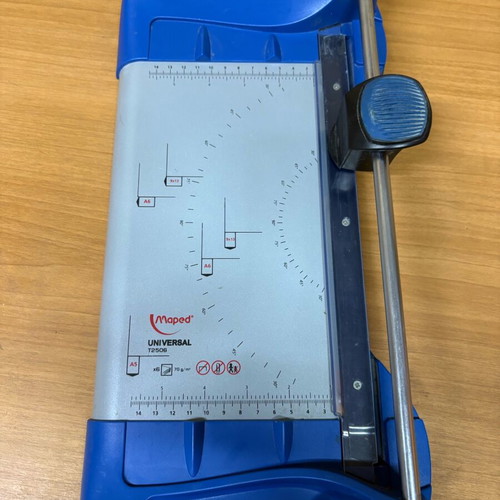 Maped trimmer like new