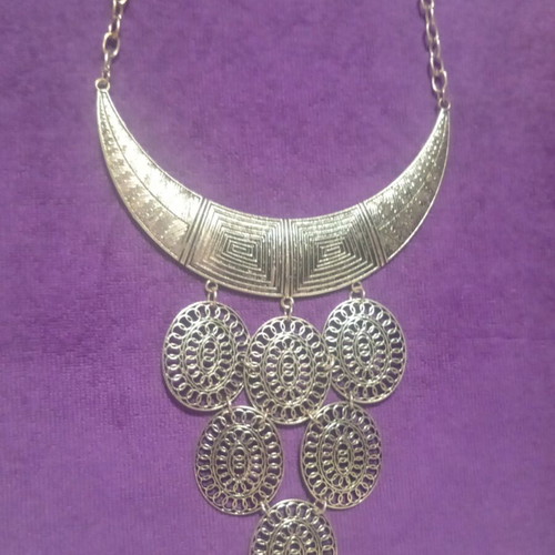 Boho Statement Necklace in Silver Tone like new