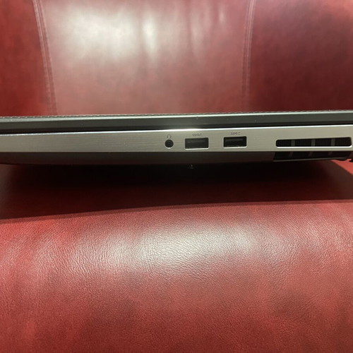 Dell Precision 7540 Workstation laptop