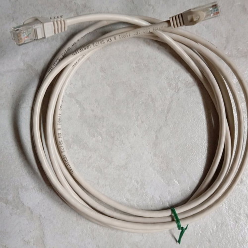 Ethernet network cable 3m like new, gray
