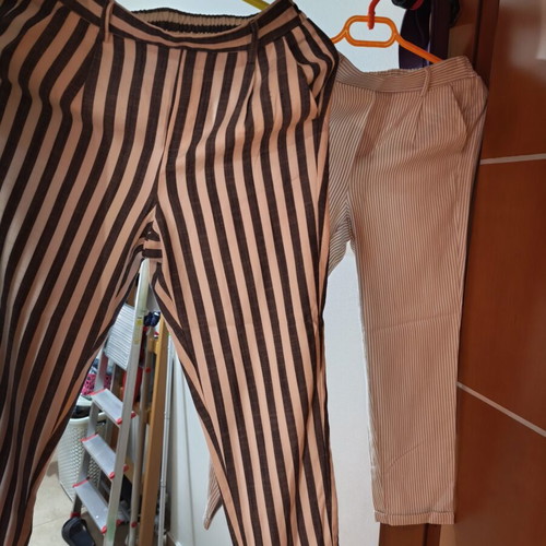 Stradivarius striped pants like new, set of 2 beige white and blue white