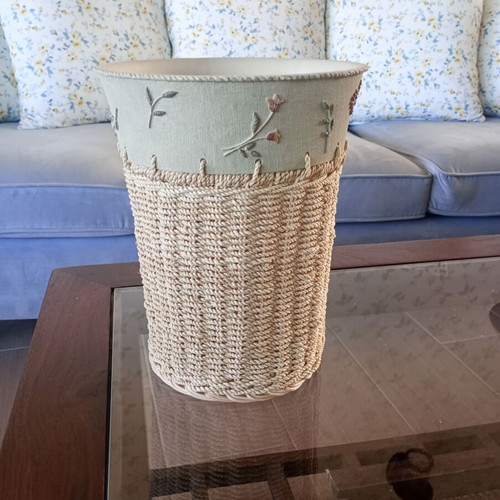 Wicker basket vase new, country style