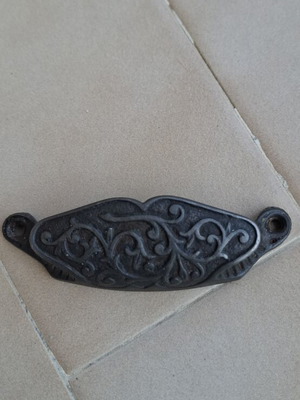 Carved antique handle 12cm, 1920