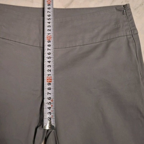 Benetton women's gray pants like new, side zipper, elastic waist