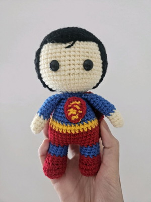Κούκλα Superman amigurumi σαν καινούργιο