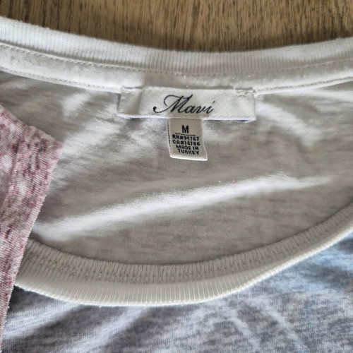 Set of two blouses with gift blouse like new, size M, Bershka and Mavi