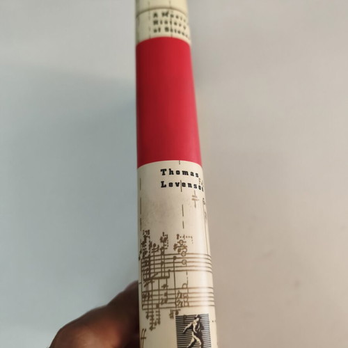 A Musical History of Science του Thomas Levenson μεταχειρισμένο, αγγλικά