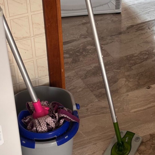 Swiffer dust mop