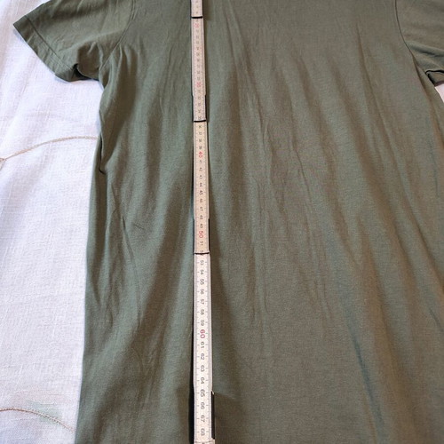 New Era MLB New York Yankees T-shirt olive green size S like new