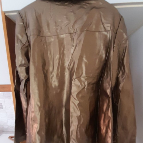 Shiny lame jacket size L with zipper issue