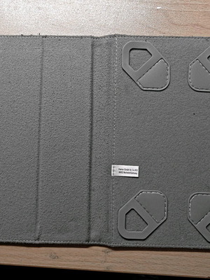 Tablet case 7" used