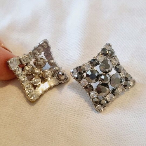 Earrings new impressive