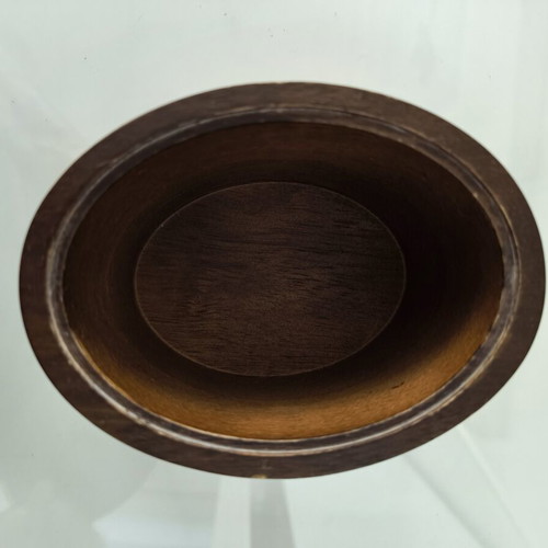 Wooden Oval Danish Box like new with Metal Lid