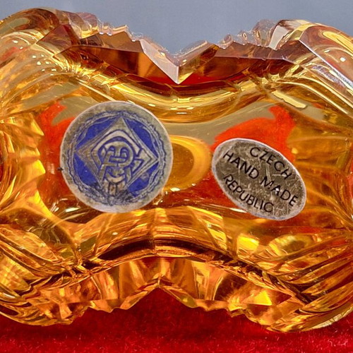 Art Deco perfume bottle from Czechia like new, crystal