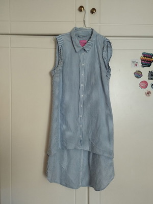 Pink Woman striped long shirt with short sleeves like new